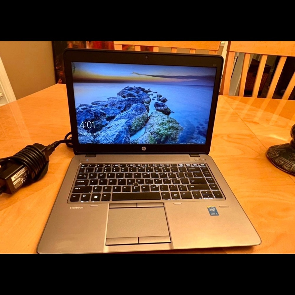 Hp EliteBook laptop i5 processor